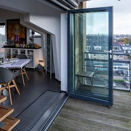 B&B De Tulpentoren Roelofarendsveen Kültér fotó