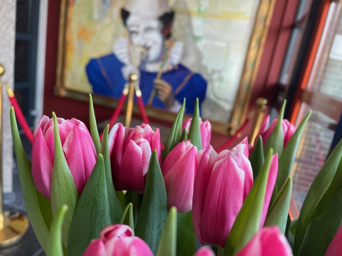 B&B De Tulpentoren Roelofarendsveen Kültér fotó